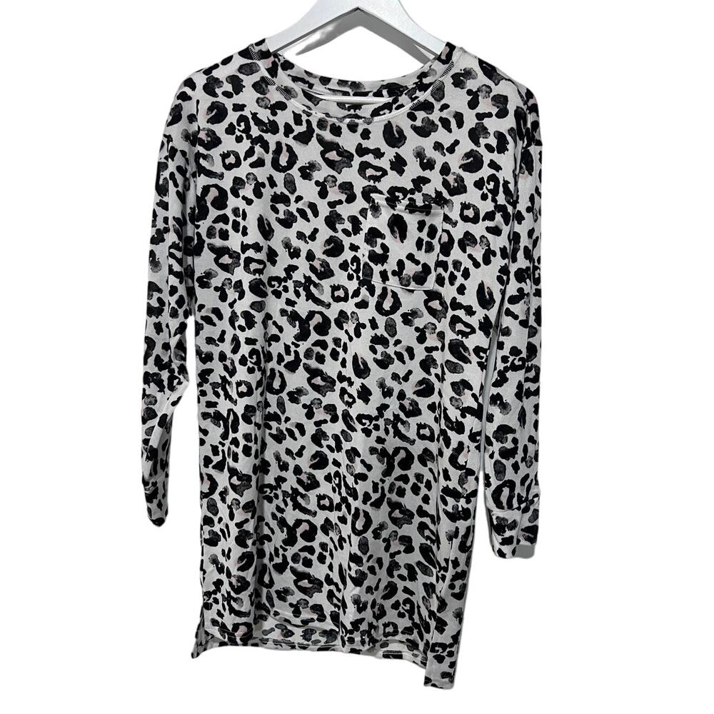 JENNI WOMENS SIZE XS LONG SLEEVE SLEEP SHIRT WATERCOLOR ANIMAL PRINT NEW!